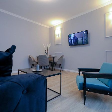 Heart Of Nis Appartement Buitenkant foto
