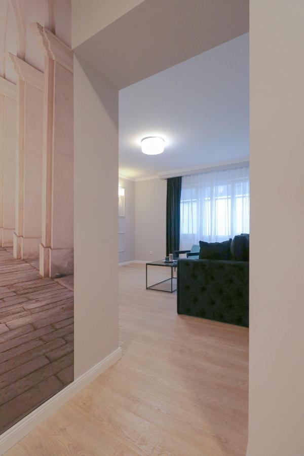 Heart Of Nis Appartement Buitenkant foto
